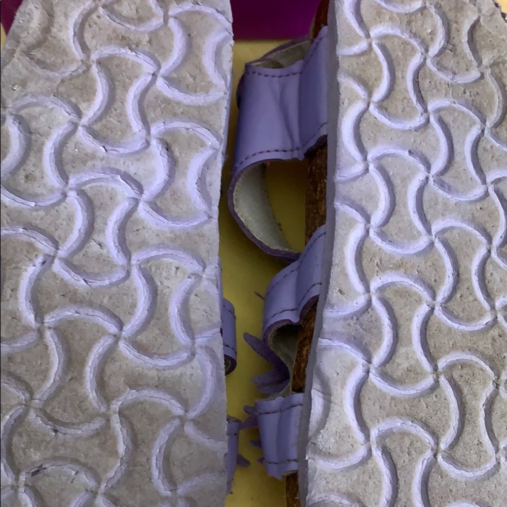 Slippers - Picture 7 of 7